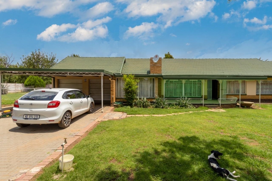 3 Bedroom Property for Sale in Declercqville North West